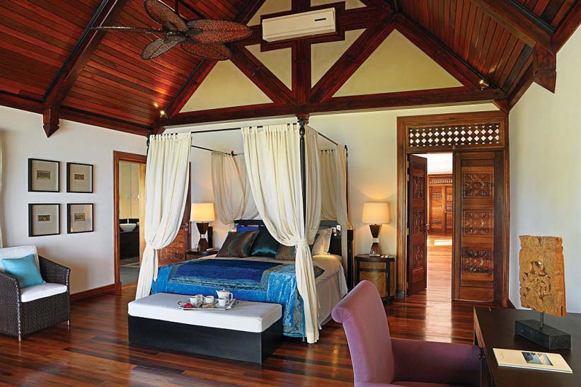 villa-de-luxe-ile-maurice-location-villa-ile-maurice-villa-rental-mauritius-villa-tiara-villa-master-bedroom-2