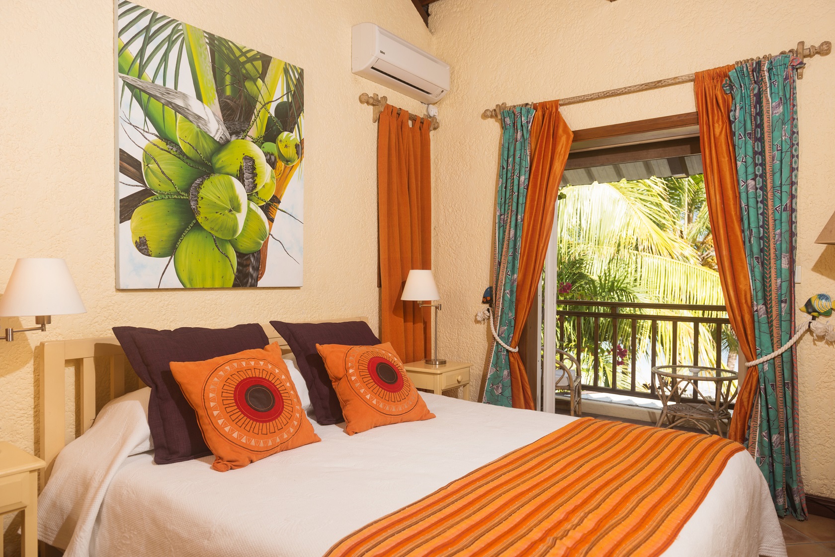 Villa rental right on Merville beach in Mauritius island